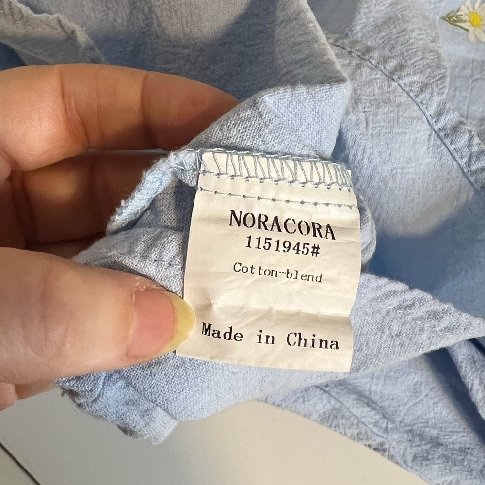 Nora Cora Light Blue Daisy Blouse small - Picture 4 of 7